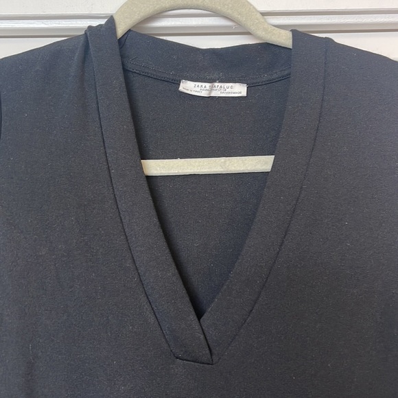 Black Zara Dress - Picture 3 of 3